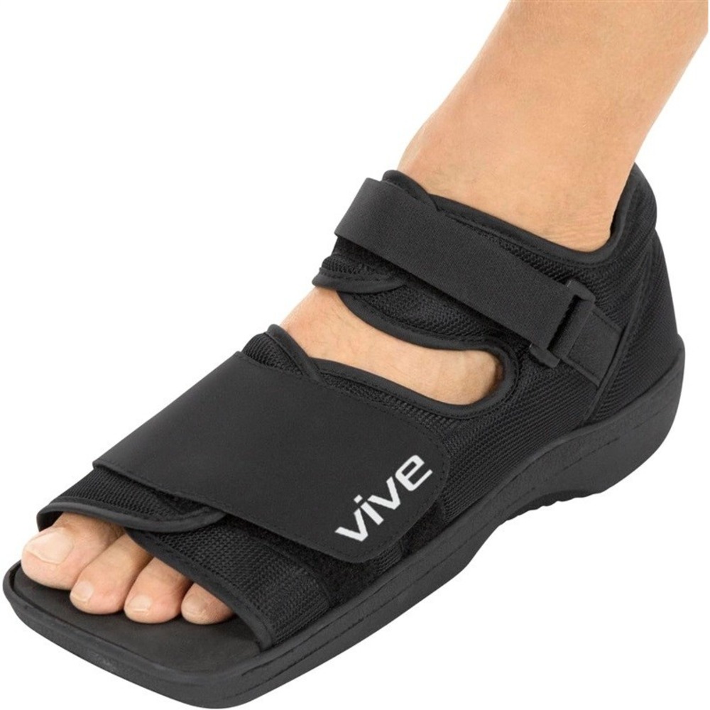 NWOT Vive Health Post Op Shoe Black Medium 121411